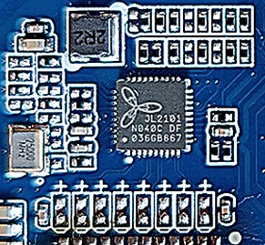 EthernetChip.png.db3857c9691d6f85a21b2effe6cbe217.png